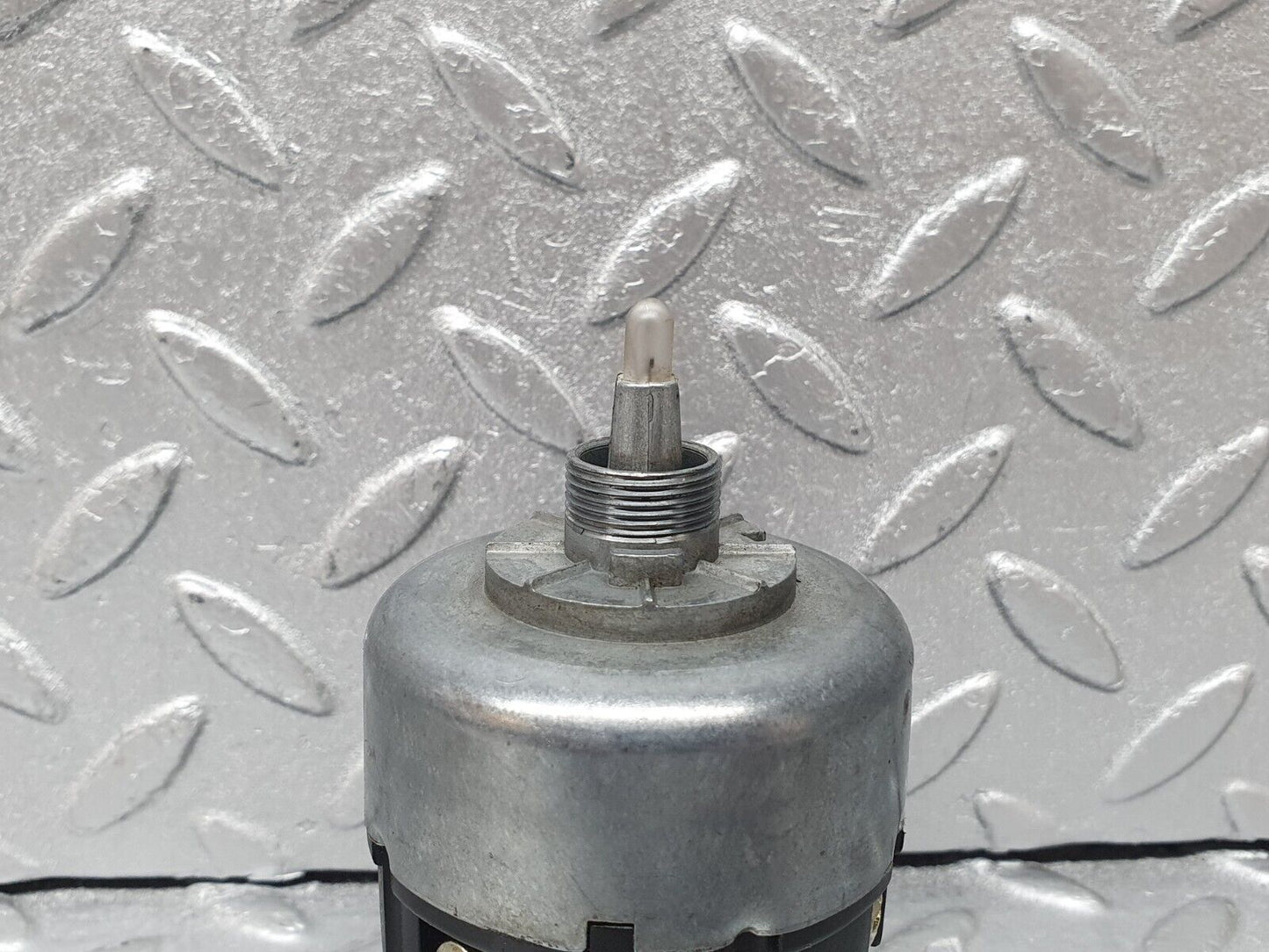 44107 Mercedes-Benz C123 230CE Coupe Headlight Switch