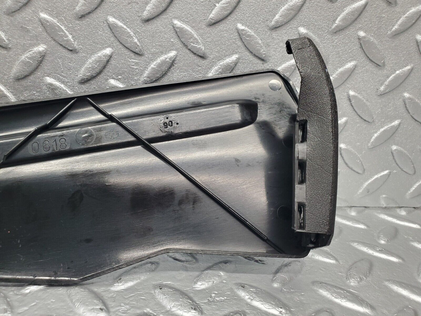 46619 Mercedes-Benz C123 280CE Coupe Front Right Seat Cover Trim Black 1239100618