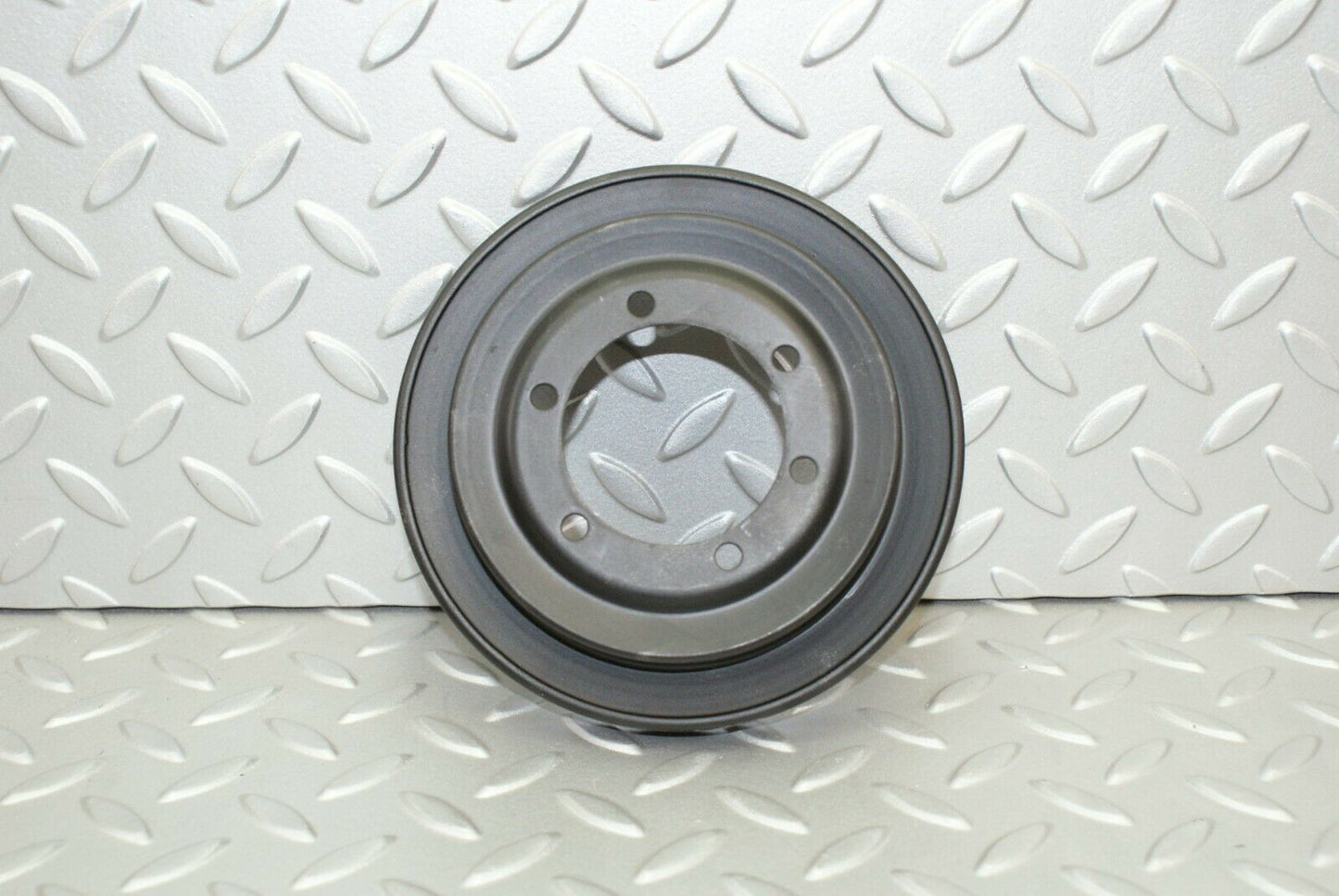 2084 Mercedes-Benz W123 230E Crankshaft Pulley 1020320404