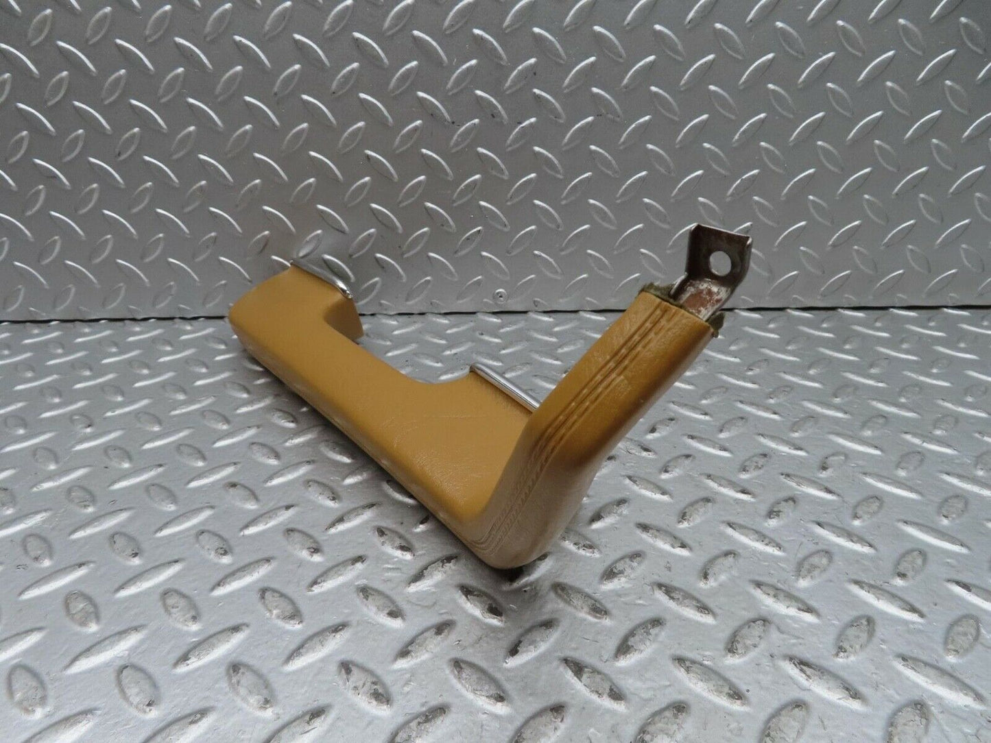 15846 Mercedes-Benz W123 280E Left Interior Door Handle 1239701701