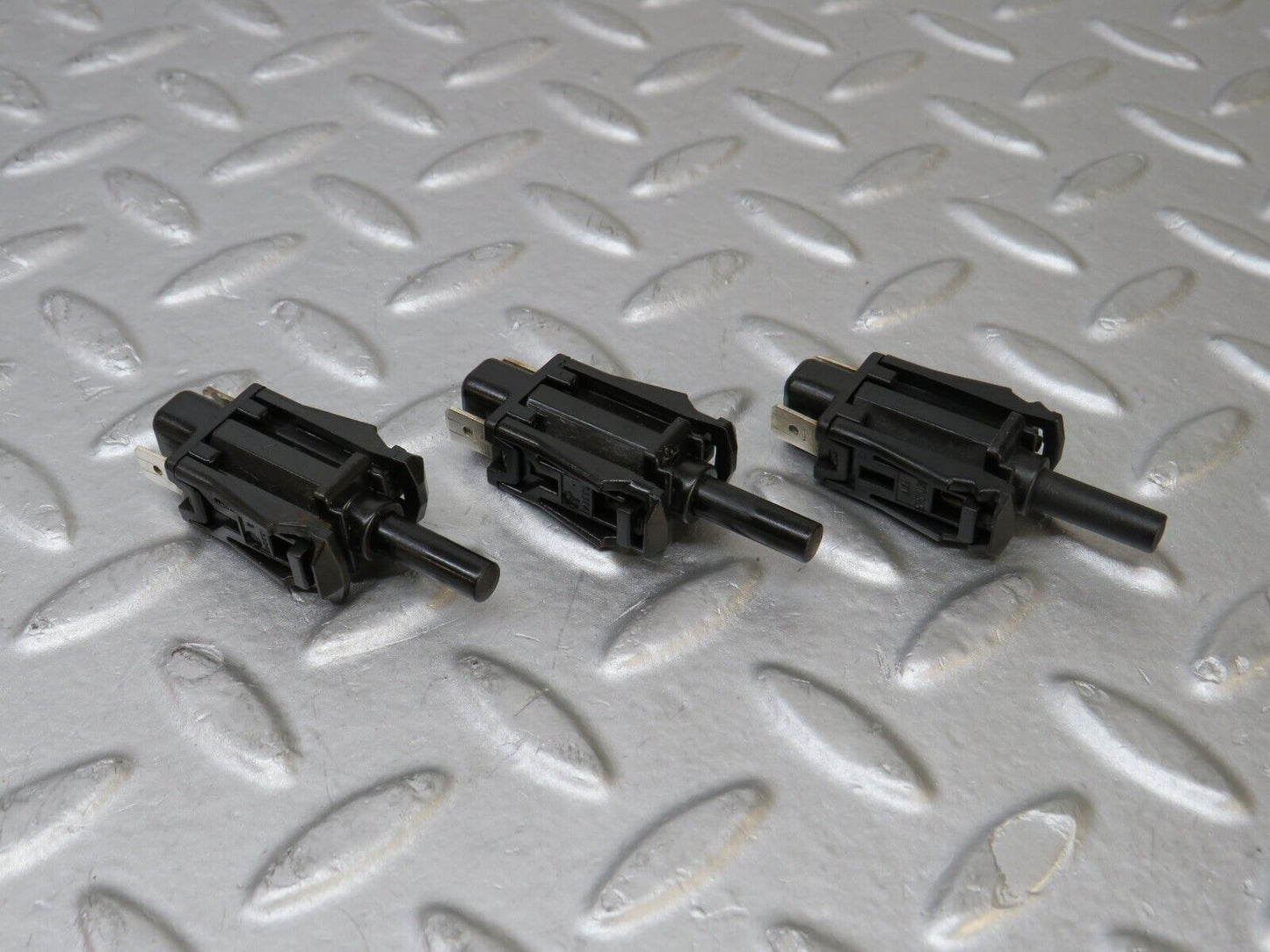 36917 Mercedes-Benz C126 420SEC Coupe Door Contact Switch 3x 0015458714