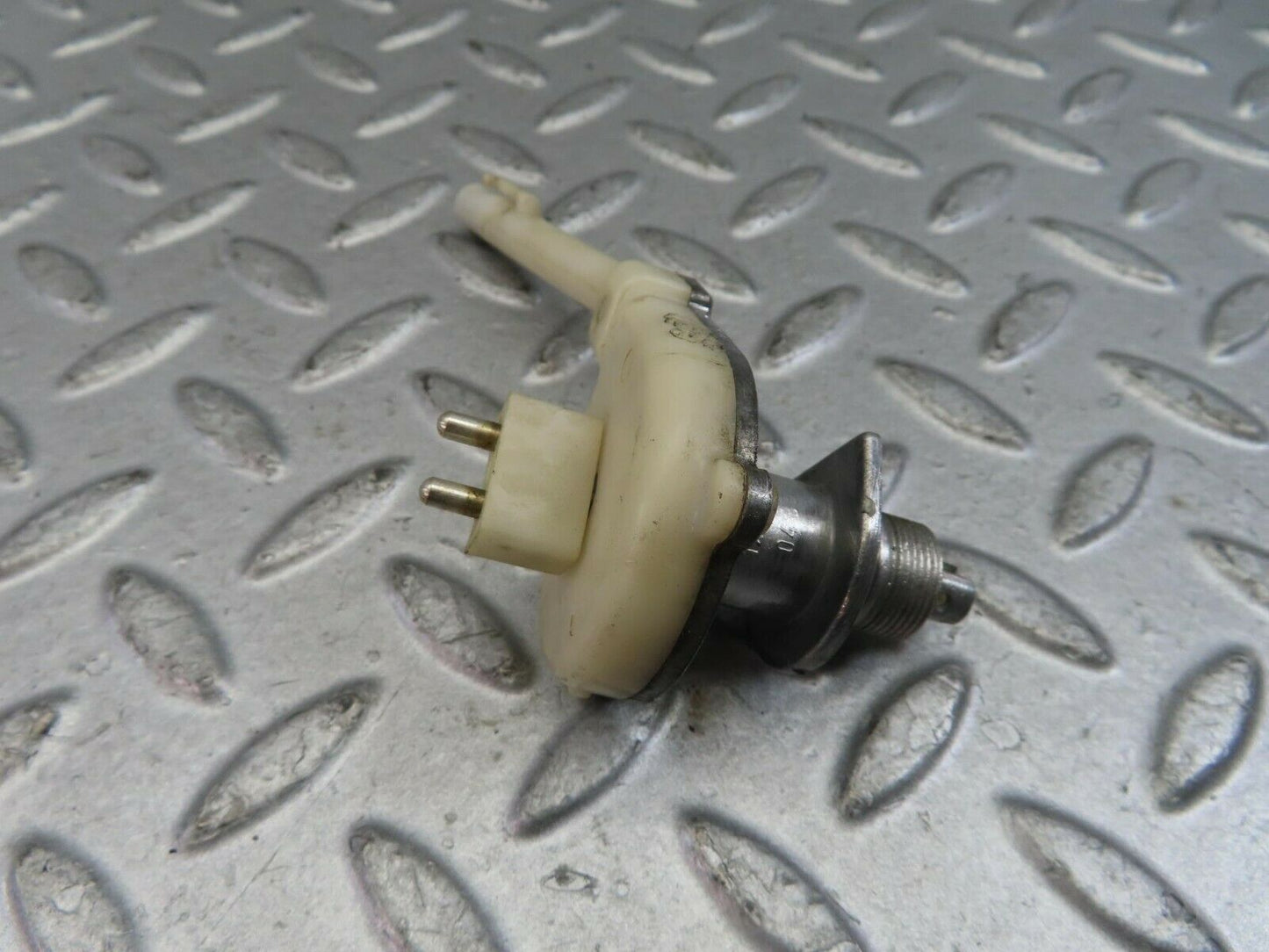 9753 Mercedes-Benz C123 280CE Coupe Heater Regulator 1238300485