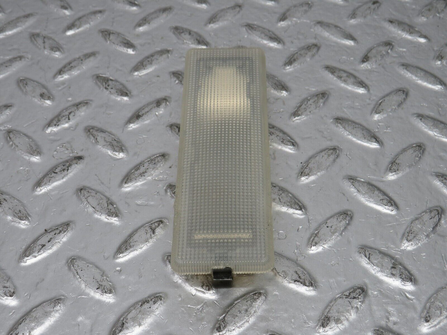 32396 Mercedes-Benz S124 300TE Wagon Rear Interior Dome Light 0018200601