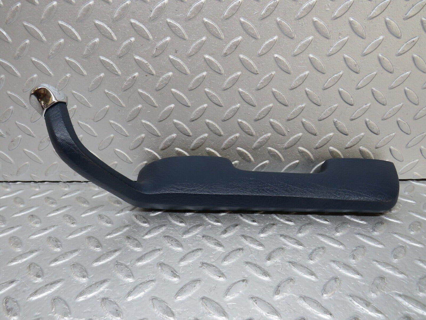 37303 Mercedes-Benz W109 300SEL Interior Door Handle Rear Right Blue