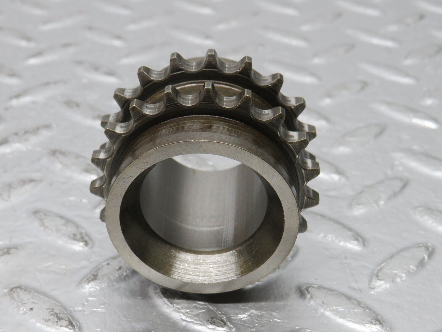 32697 Mercedes-Benz S124 300TE Wagon Crankshaft Gear
