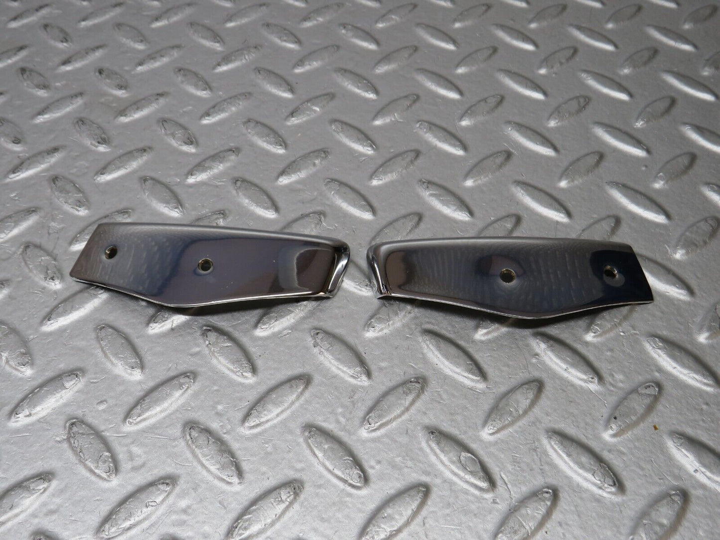 36893 Mercedes-Benz C126 420SEC Coupe Door Chrome Pair