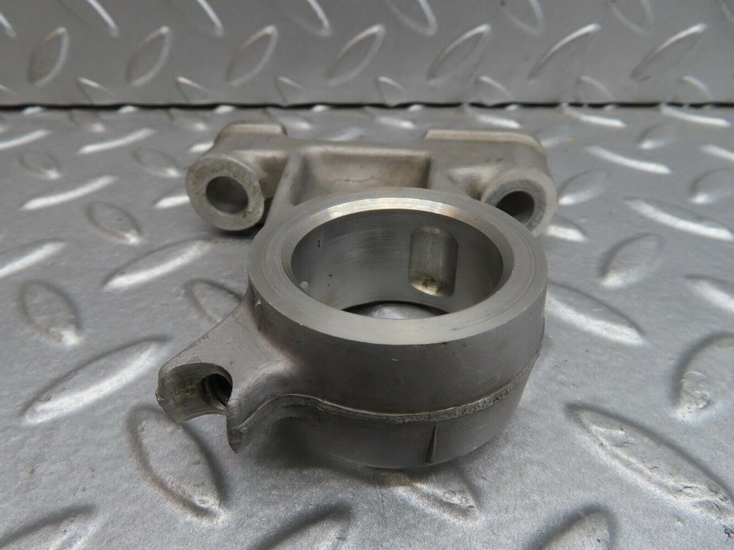 13728 Mercedes-Benz R107 450SL Camshaft Tower Bearing 1160511810