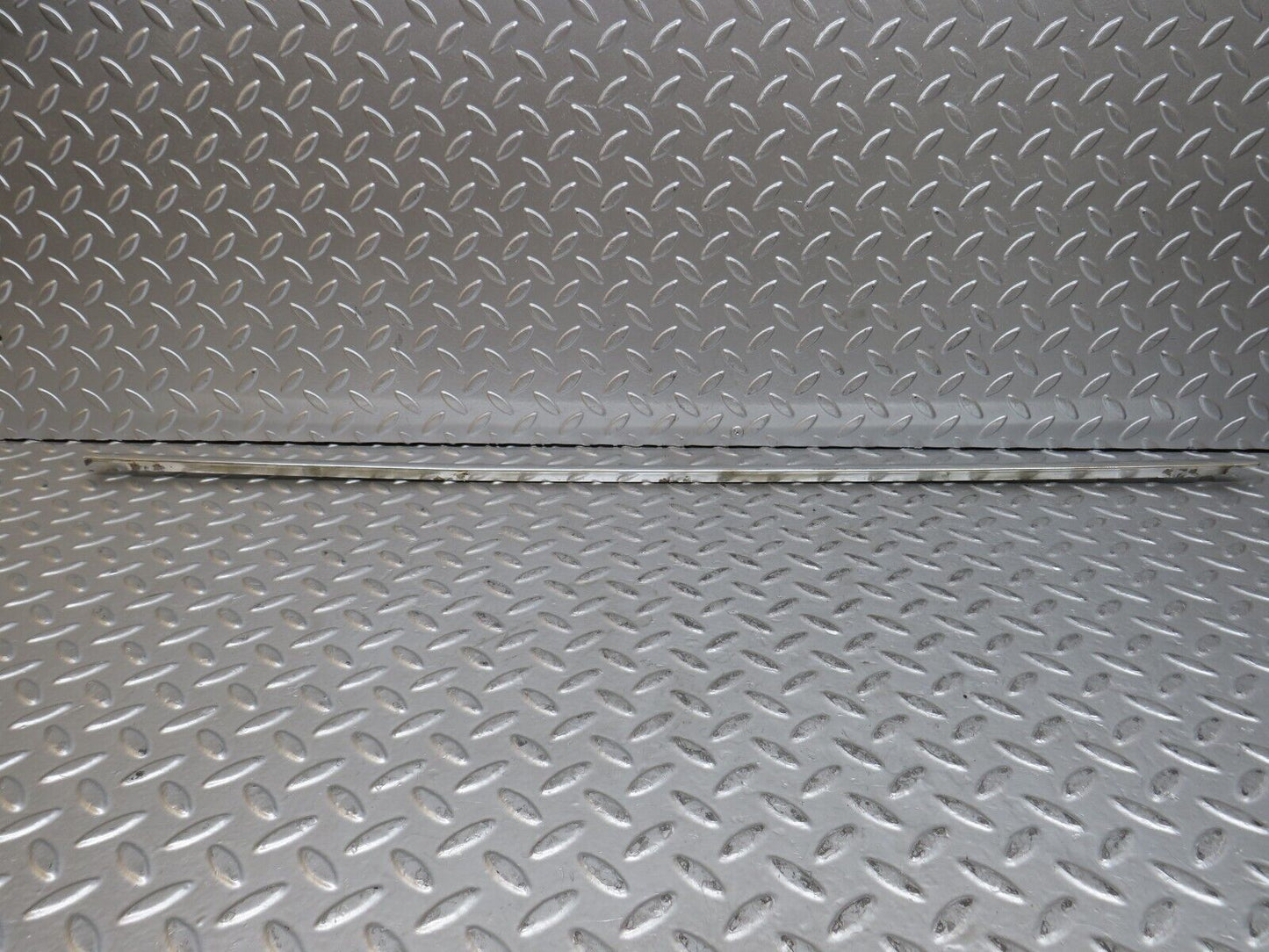 28232 Mercedes-Benz S123 240D Wagon Rear Left Window Chrome Moulding Trim