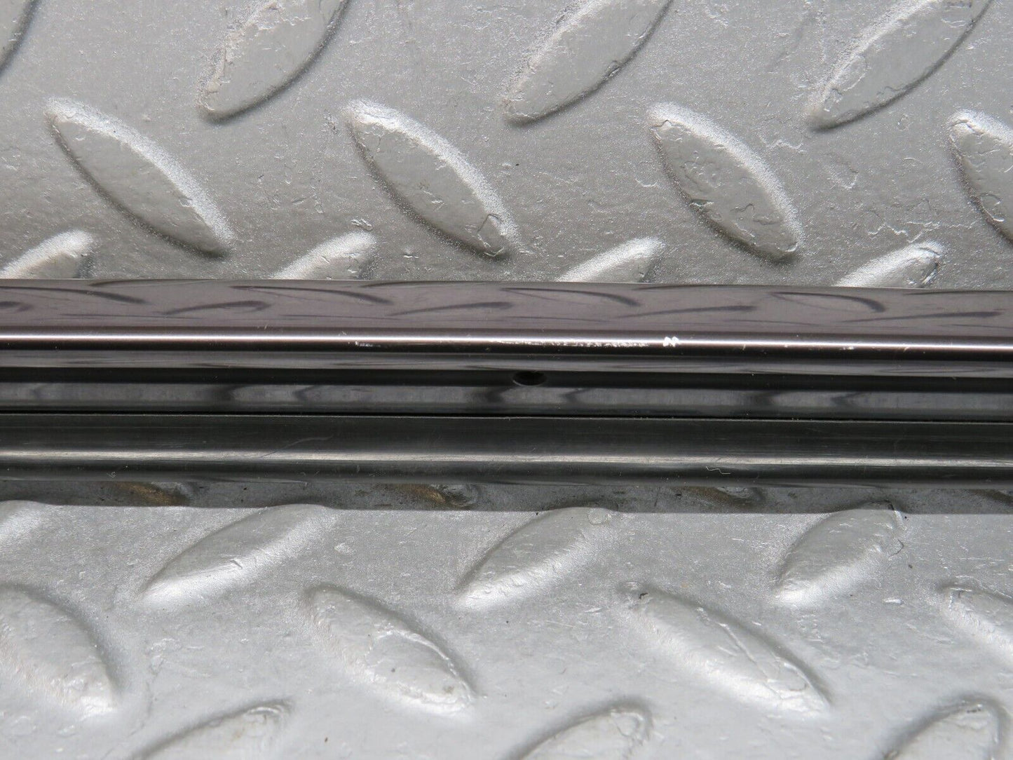 39658 Mercedes-Benz R129 320SL Coupe Trunk Lid Handle Trim 1297580396