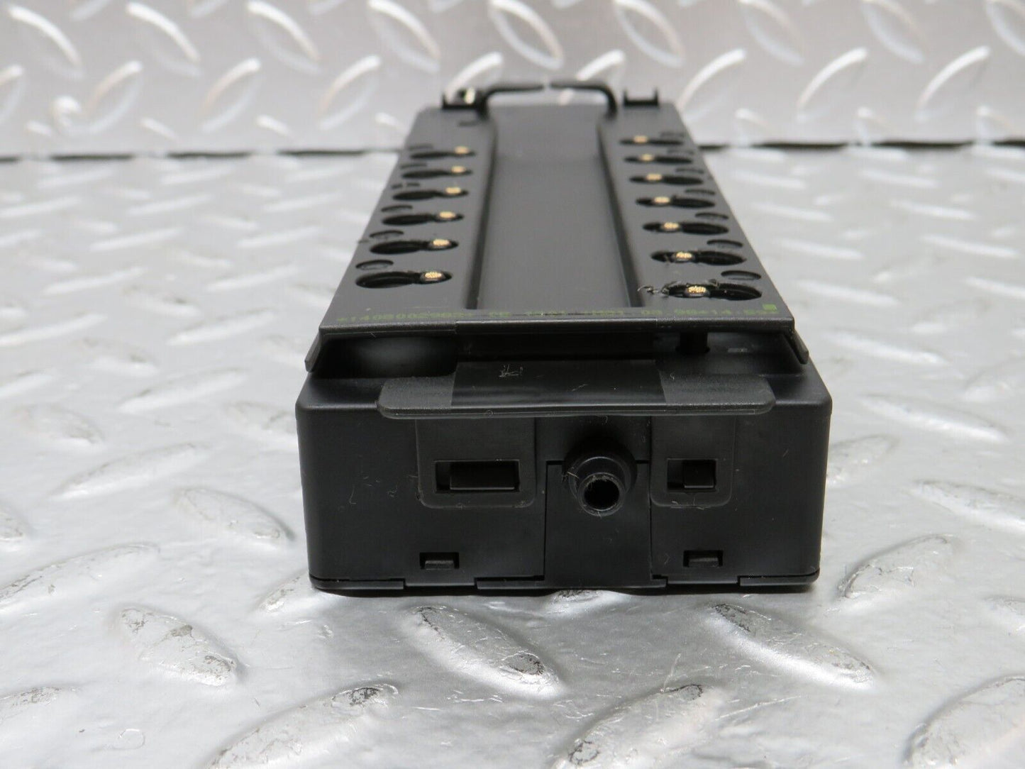 24699 Mercedes-Benz W140 S320 Climate Control Vacuum Valve Unit 2108000078