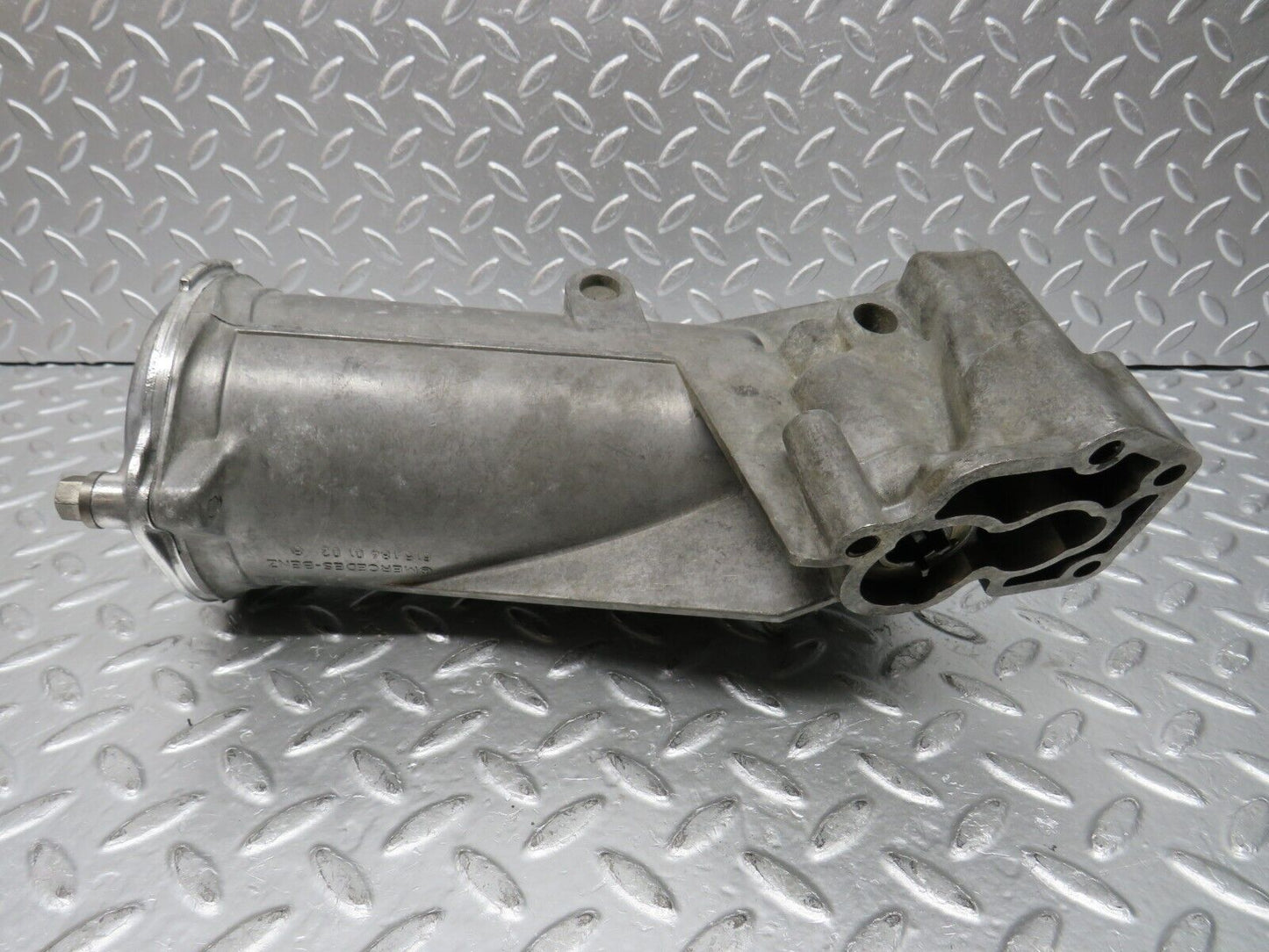 31099 Mercedes-Benz W123 240D Oil Filter Housing 6151840102 6171840125