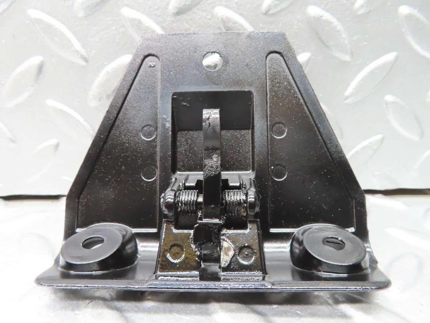 20876 Mercedes-Benz W114 250CE Coupe Trunk Lock Latch