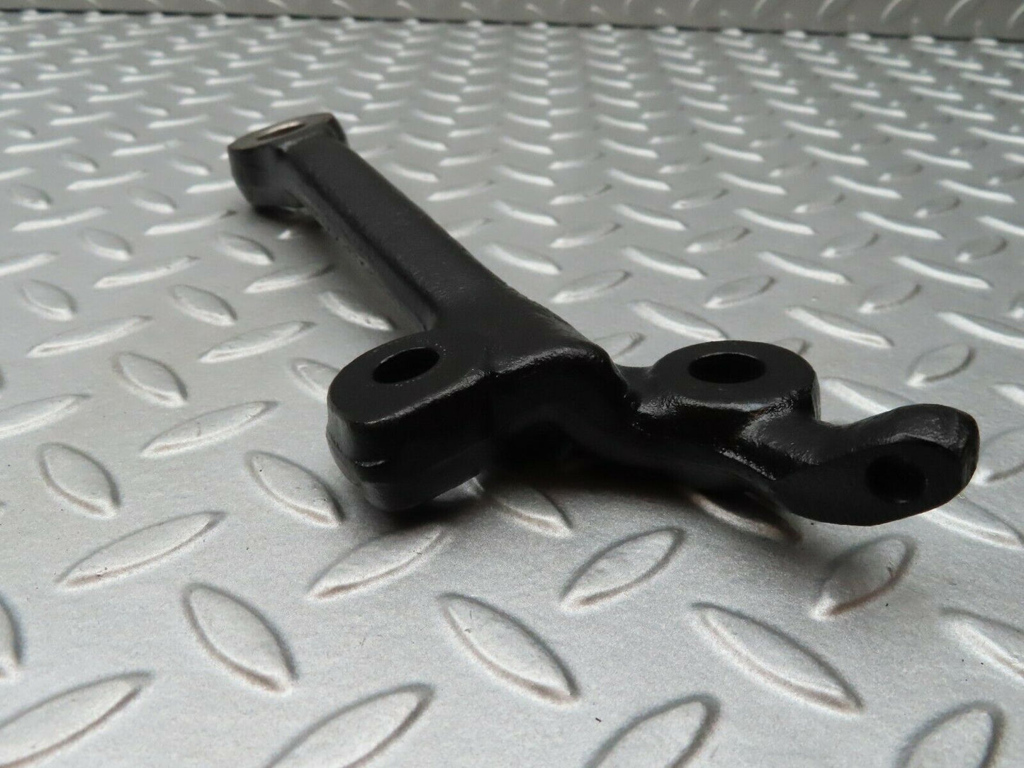 4459 Mercedes-Benz W123 230E Steering Arm