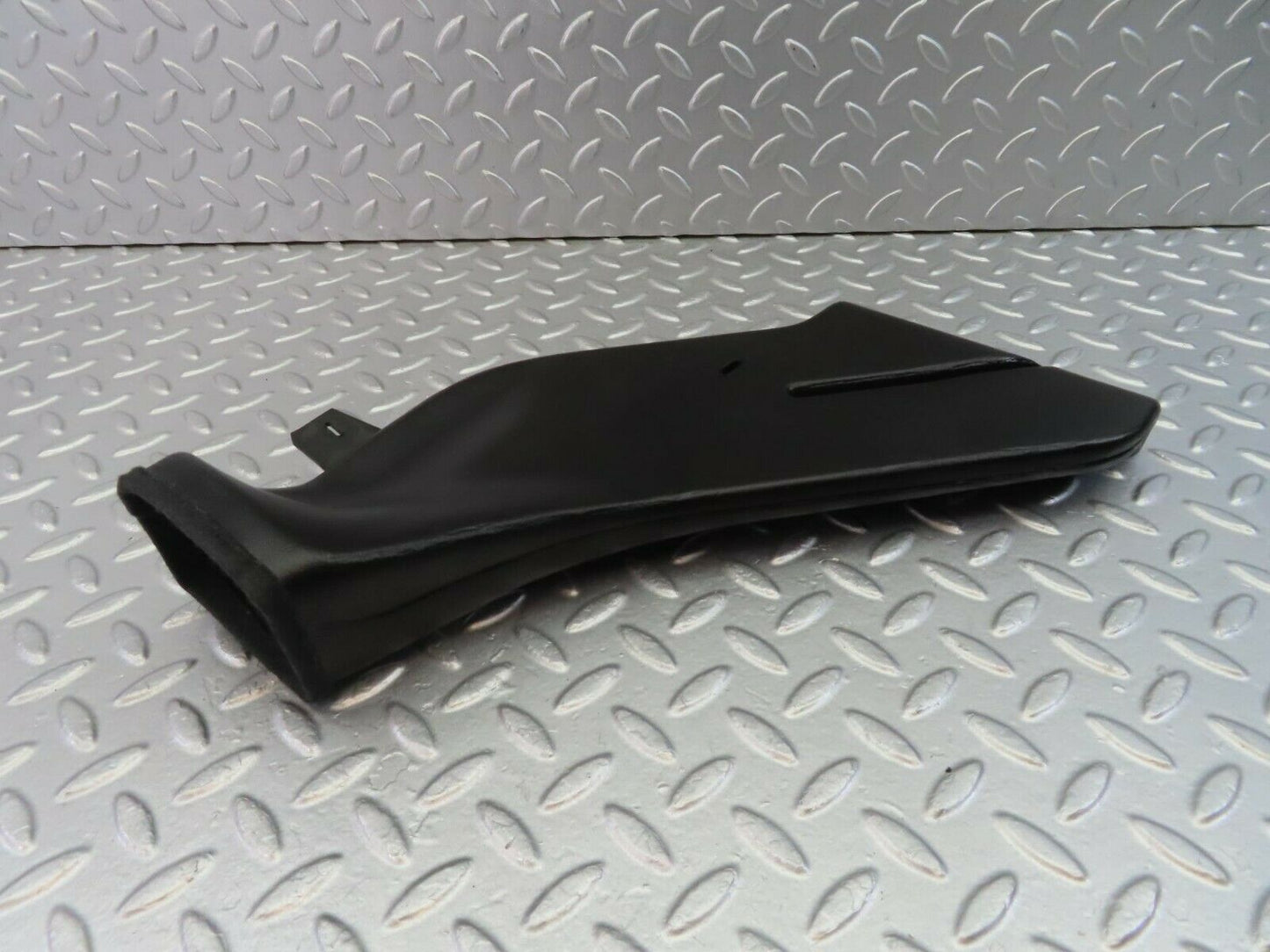 10450 Mercedes-Benz W201 190E Air Duct Heater Ventilation Left 2018310146