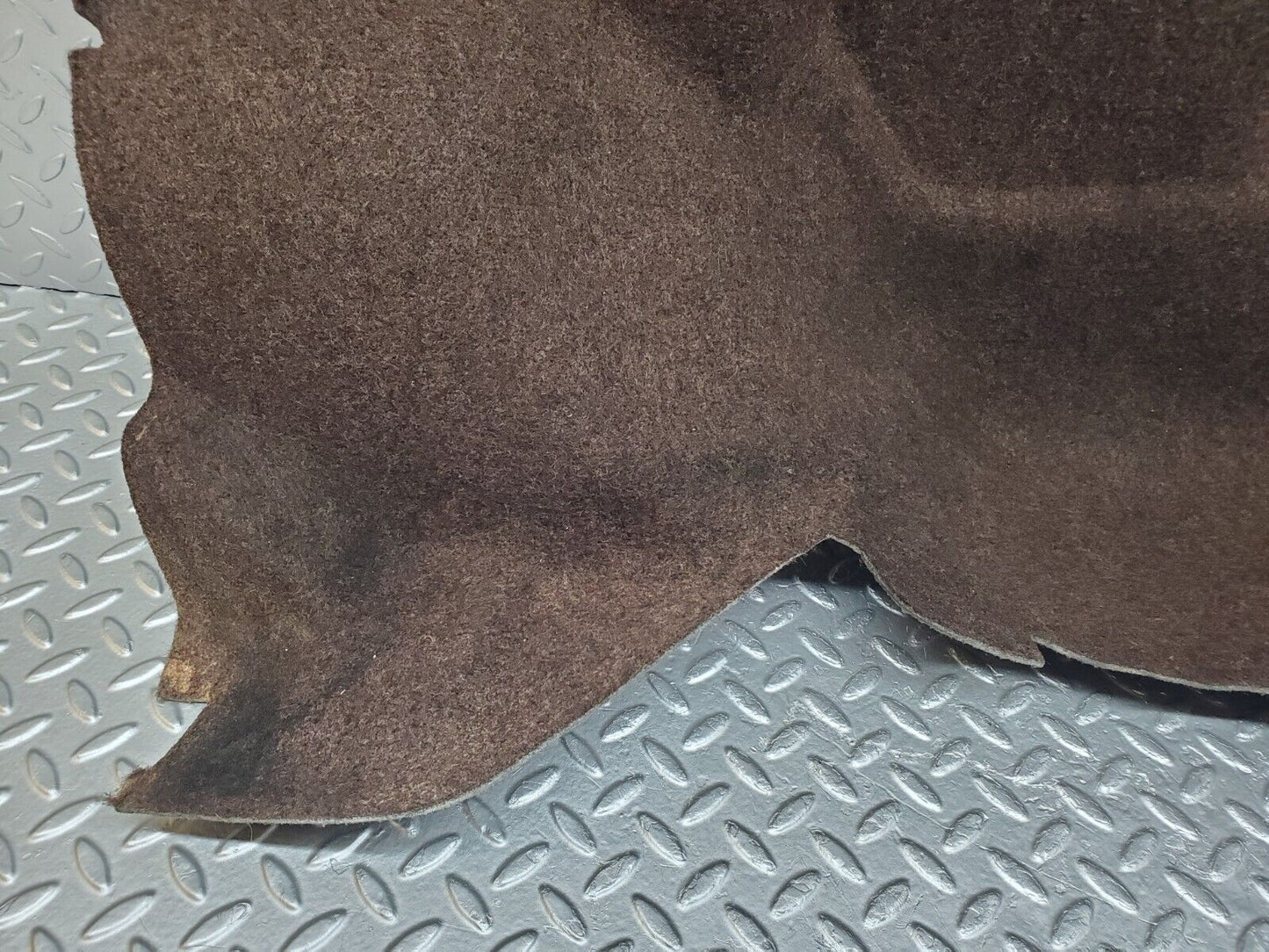 45716 Mercedes-Benz W126 420SE Trunk Cover Panel Right Side Brown