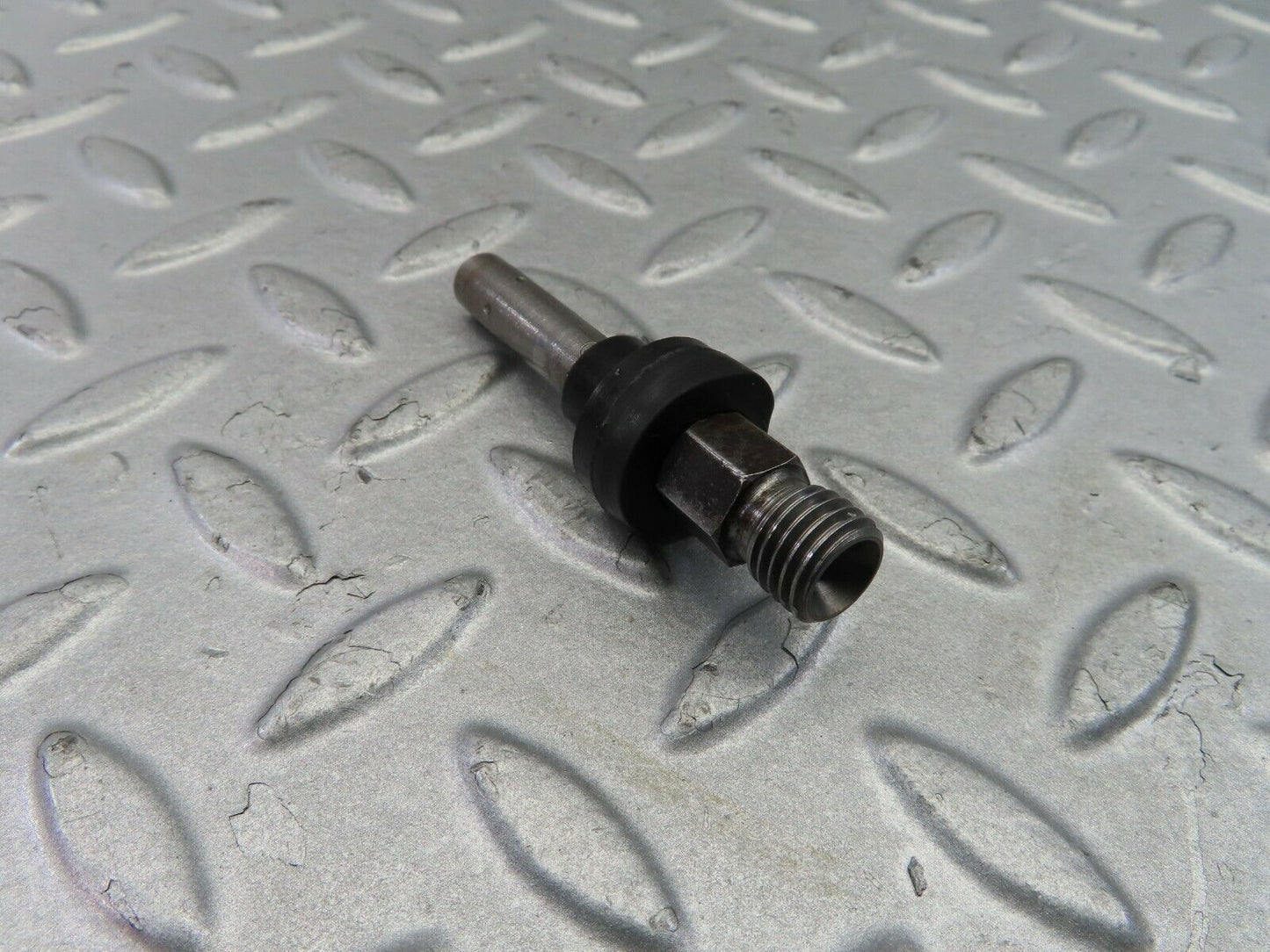 7787 Mercedes-Benz S123 230TE Wagon Fuel Injector Bosch 0437502010