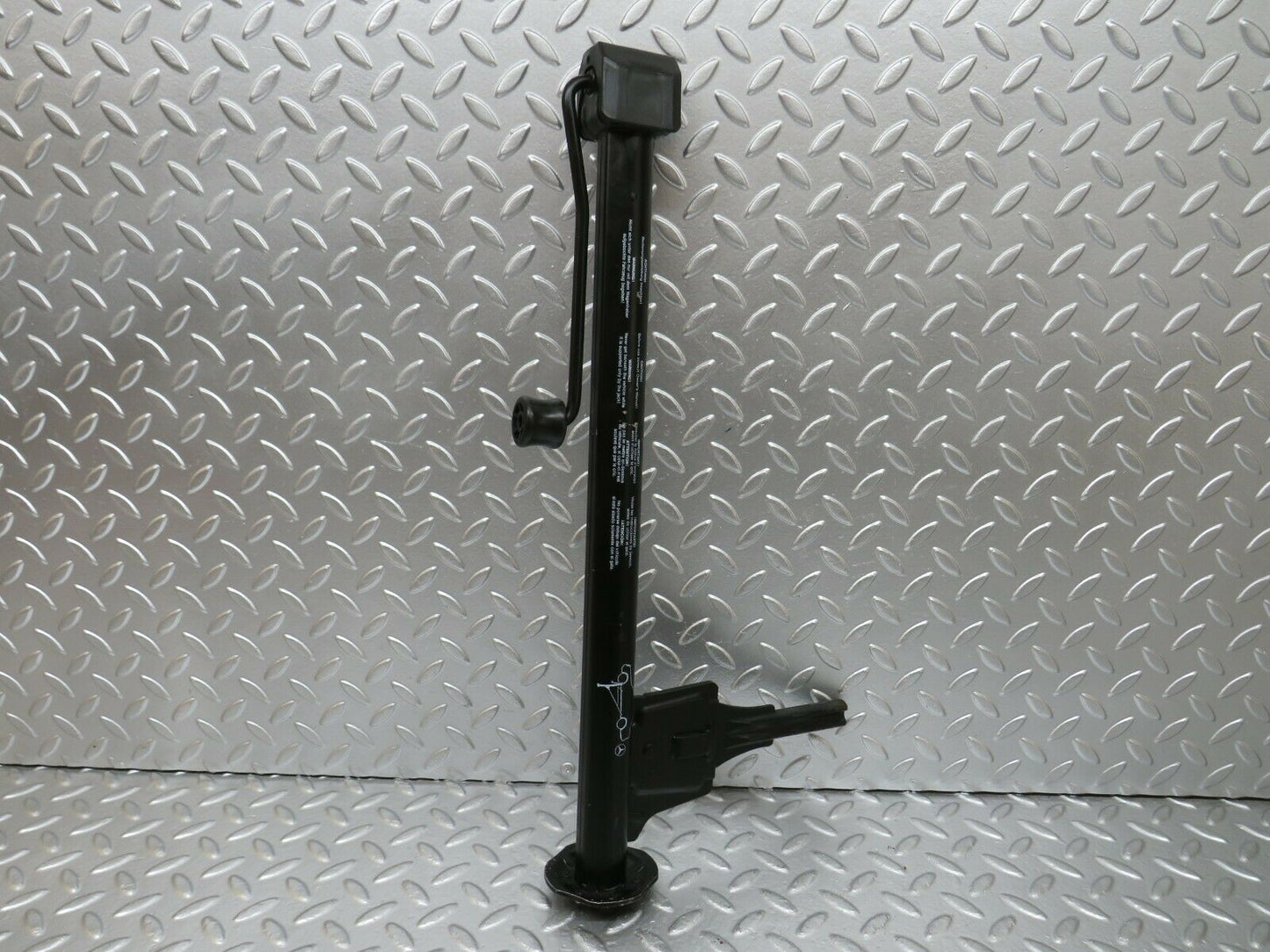 24416 Mercedes-Benz S124 220TE Wagon Bilstein Car Jack 1245830315