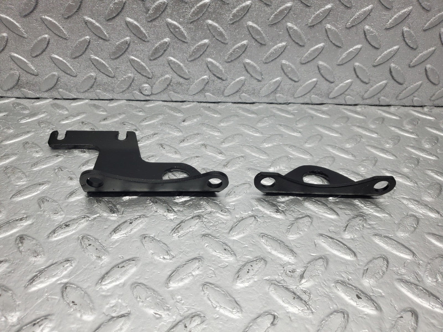 W112 engine lifting eyes hooks used OEM