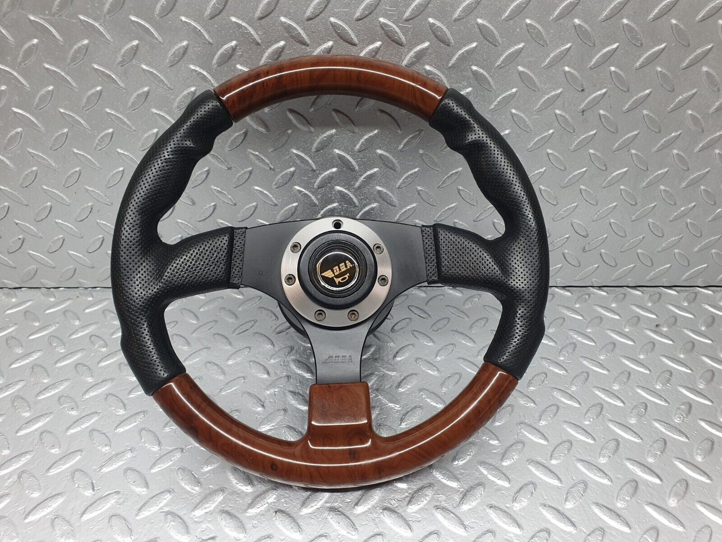 43610 Mercedes-Benz C126 380SEC Coupe DBA Steering Wheel