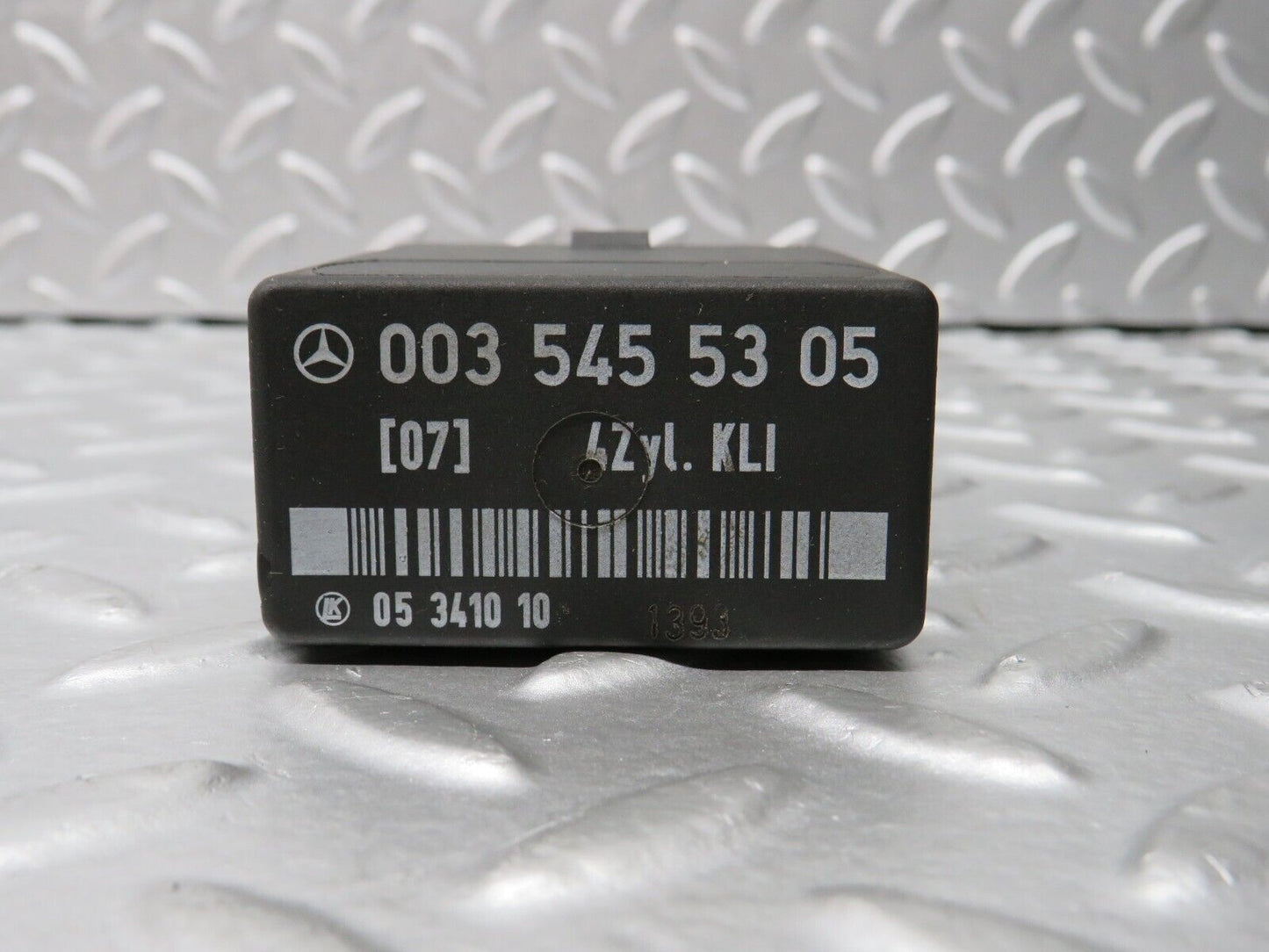 31235 Mercedes-Benz S124 220TE Wagon Fuel Pump Relay 0035455305