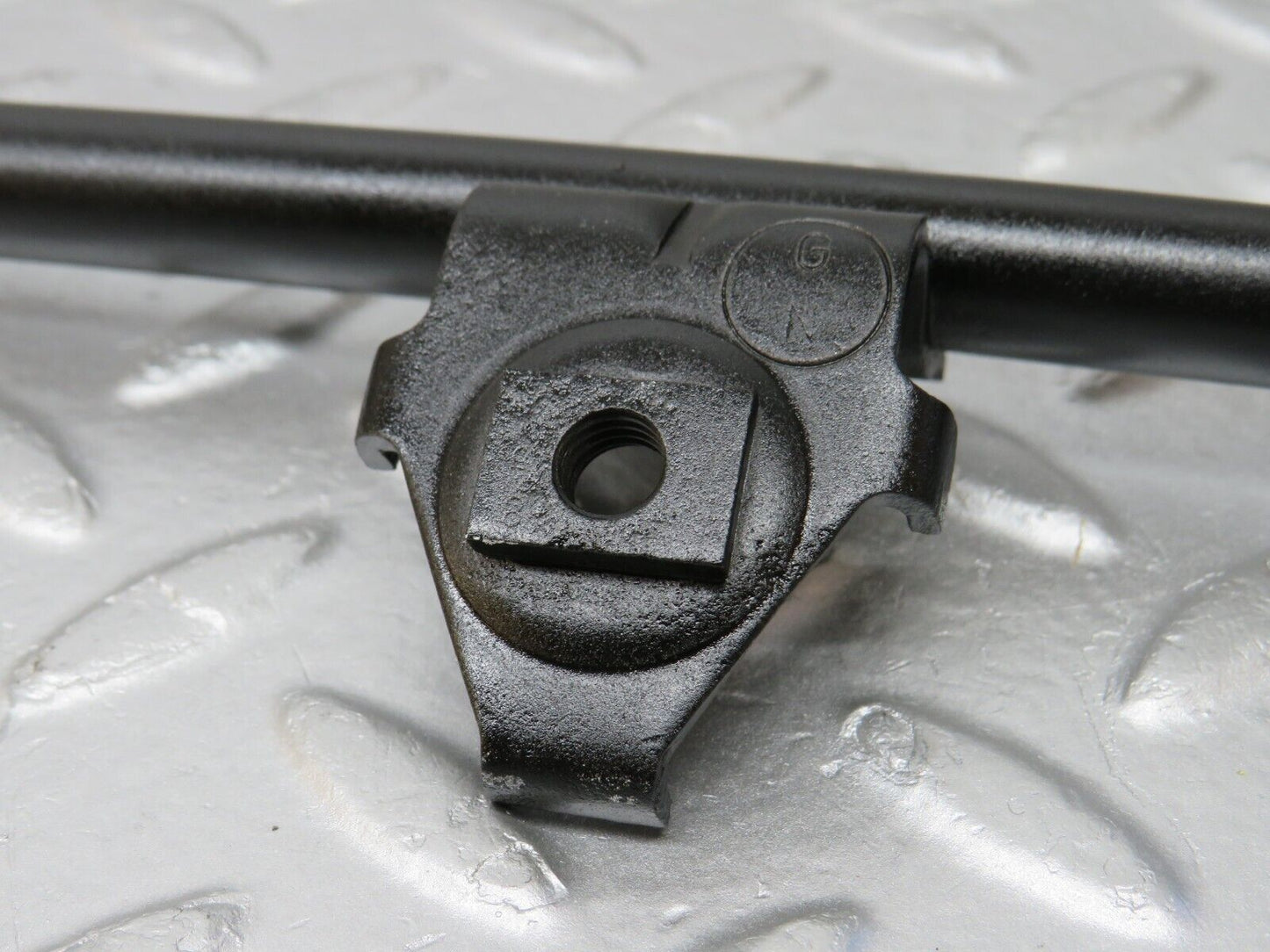 34604 Mercedes-Benz C126 380SEC Coupe Horn Bracket