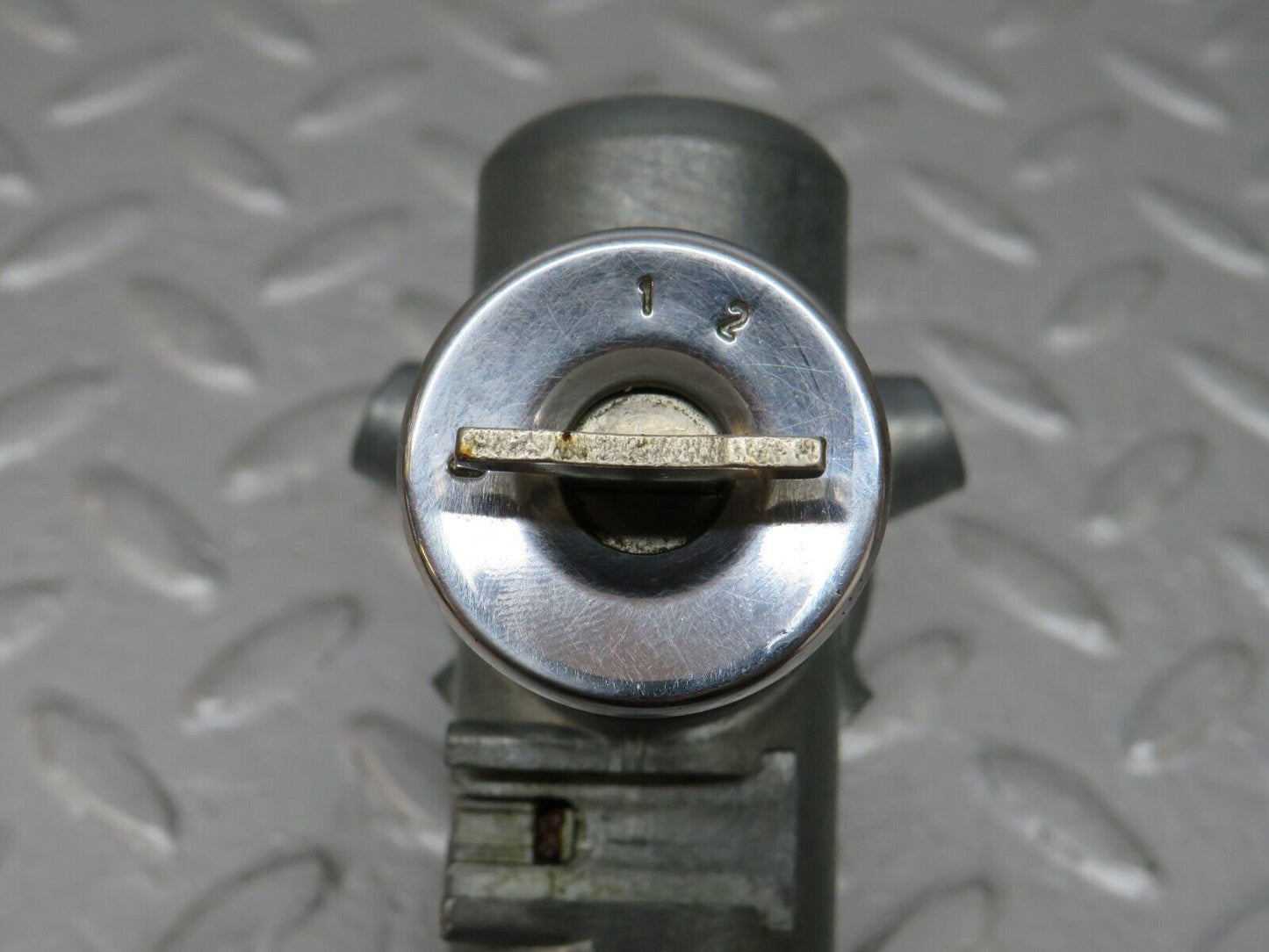 37477 Mercedes-Benz W109 300SEL Steering Lock Ignition Switch With Key 0004626930