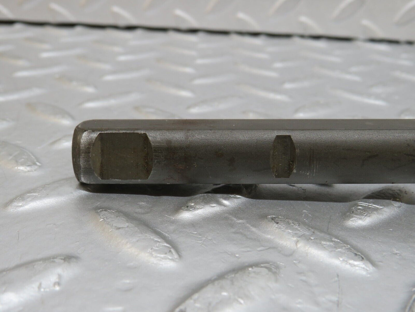 35560 Mercedes-Benz R107 280SL Steering Column Shaft 1154621835