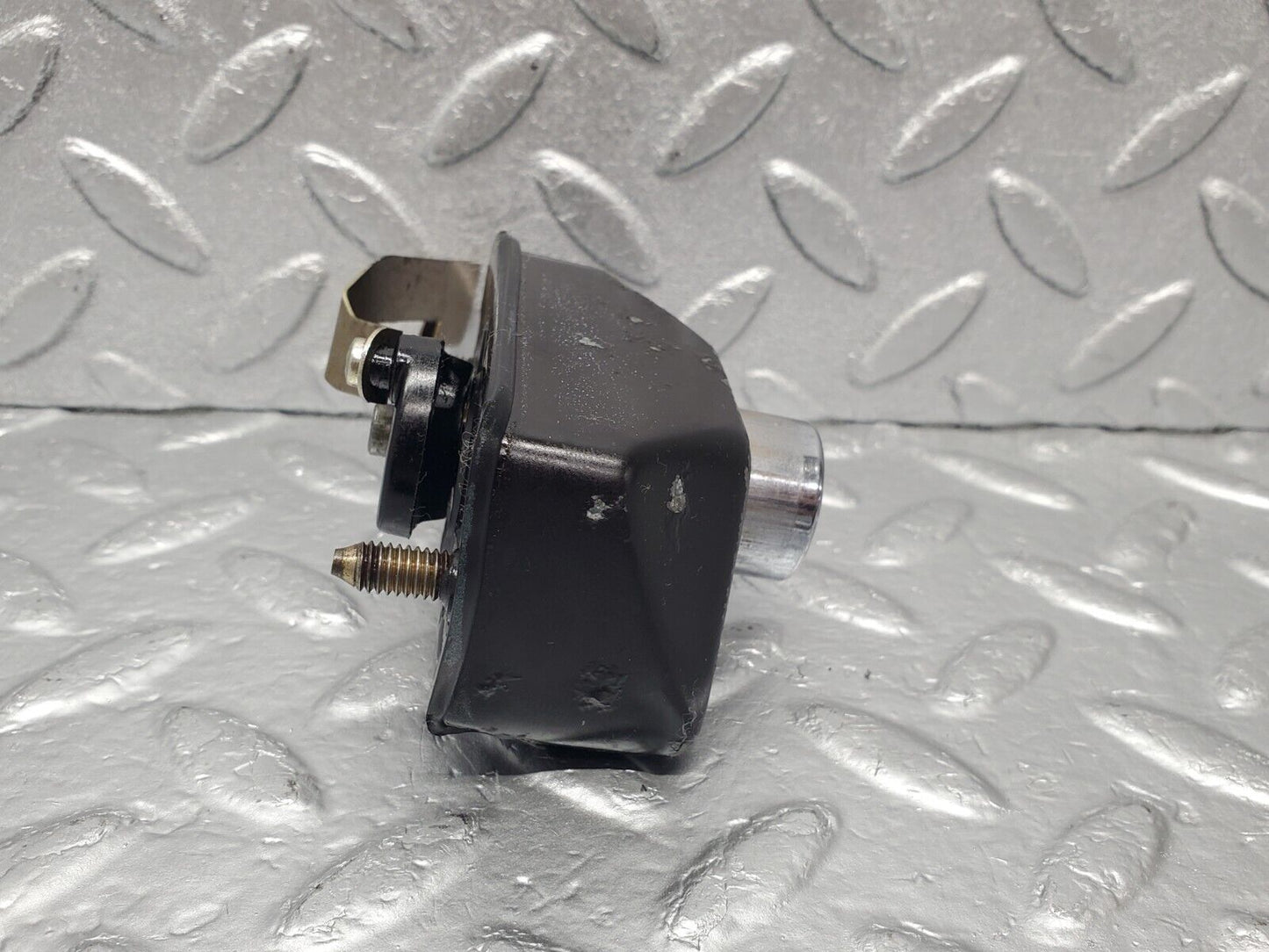 46471 Mercedes-Benz C123 280CE Coupe Trunk Lock No Key 1237580096 1237500385