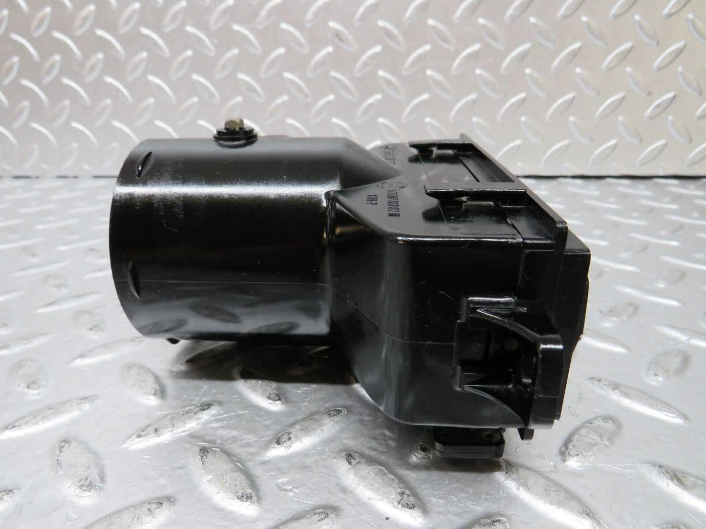 26181 Mercedes-Benz W116 450SE Dashboard Air Vent 1168310130