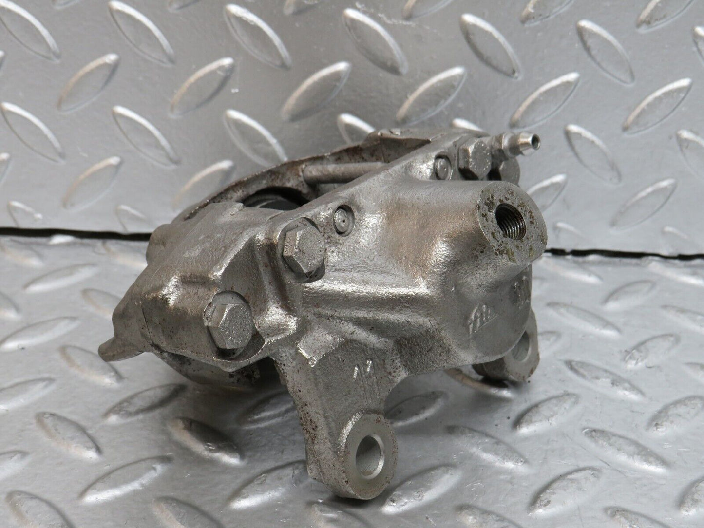 29512 Mercedes-Benz W124 230E Rear Left Brake Caliper Ate