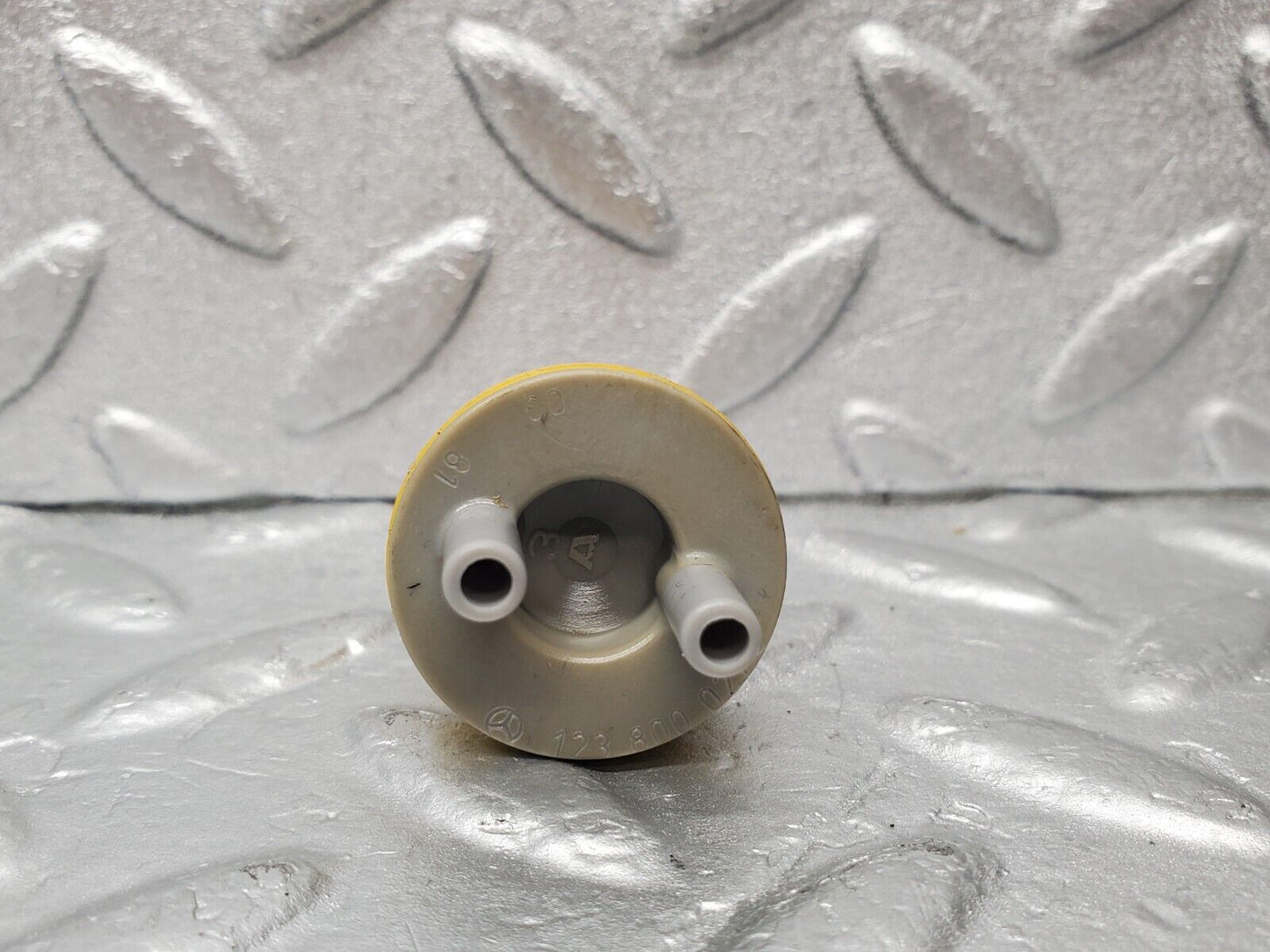 46671 Mercedes-Benz C123 280CE Coupe Vacuum Check Valve 1238000278