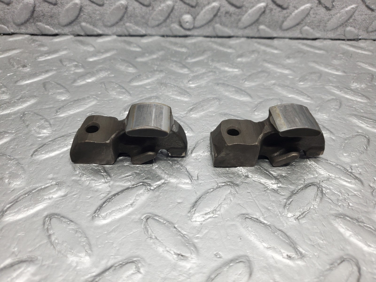 W126 Coupe rocker arm used OEM