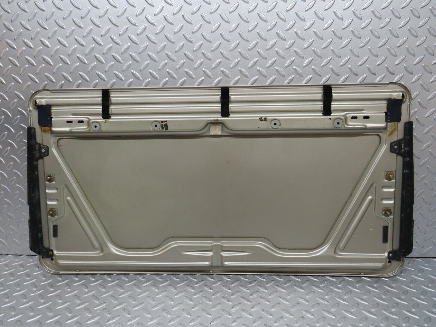 36683 Mercedes-Benz W201 190E Sunroof Panel