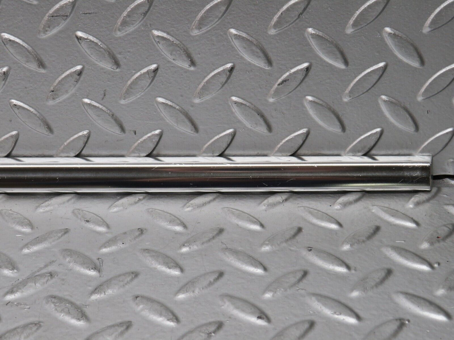 28526 Mercedes-Benz S123 240D Wagon Rear Right Chrome Moulding Trim