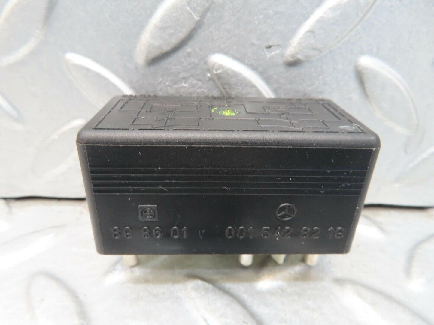 15084 Mercedes-Benz W140 S320 Auxiliary Fan Relay 0015428219