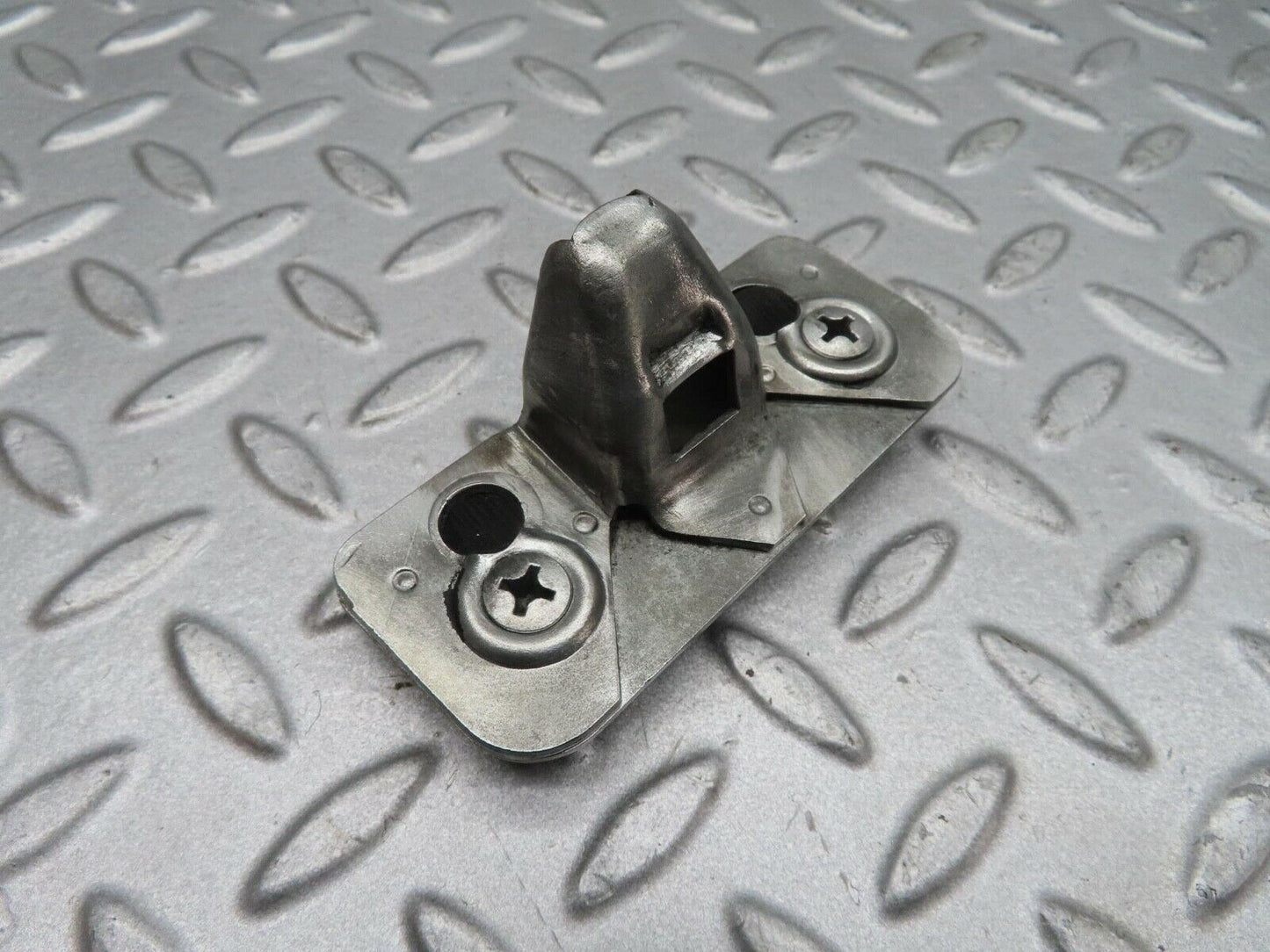 12462 Mercedes-Benz W108 280SE 3.5 Trunk Lock Latch