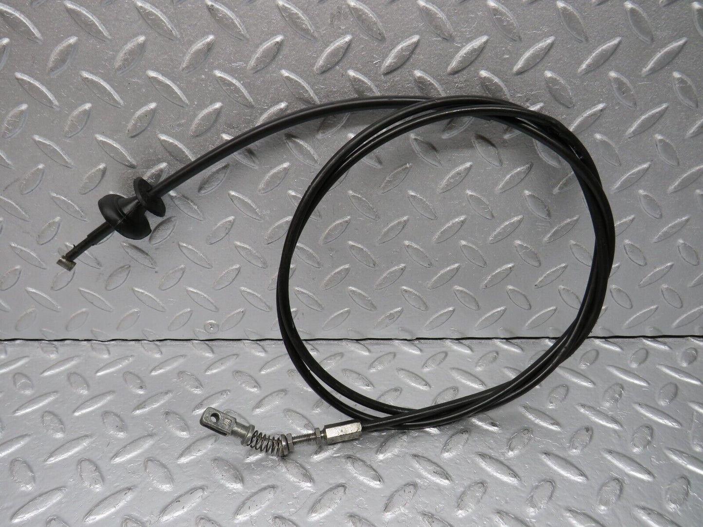 39210 Mercedes-Benz R107 500SL Coupe Bonnet Release Cable 1119970781