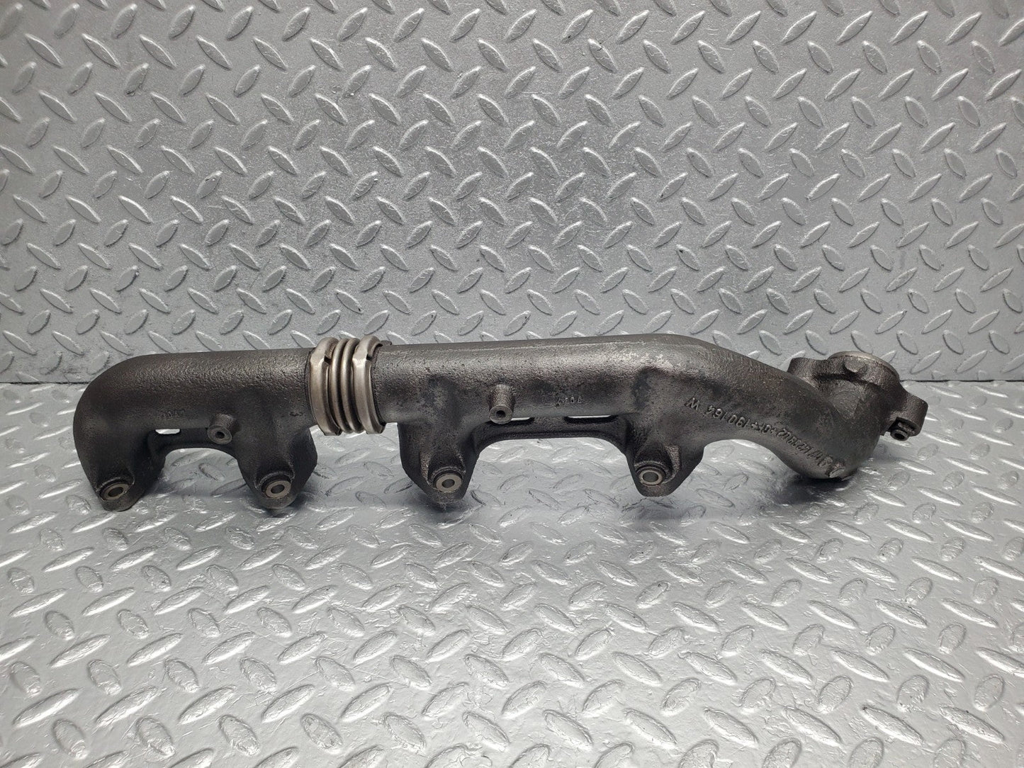 W126 Coupe exhaust manifold right used OEM