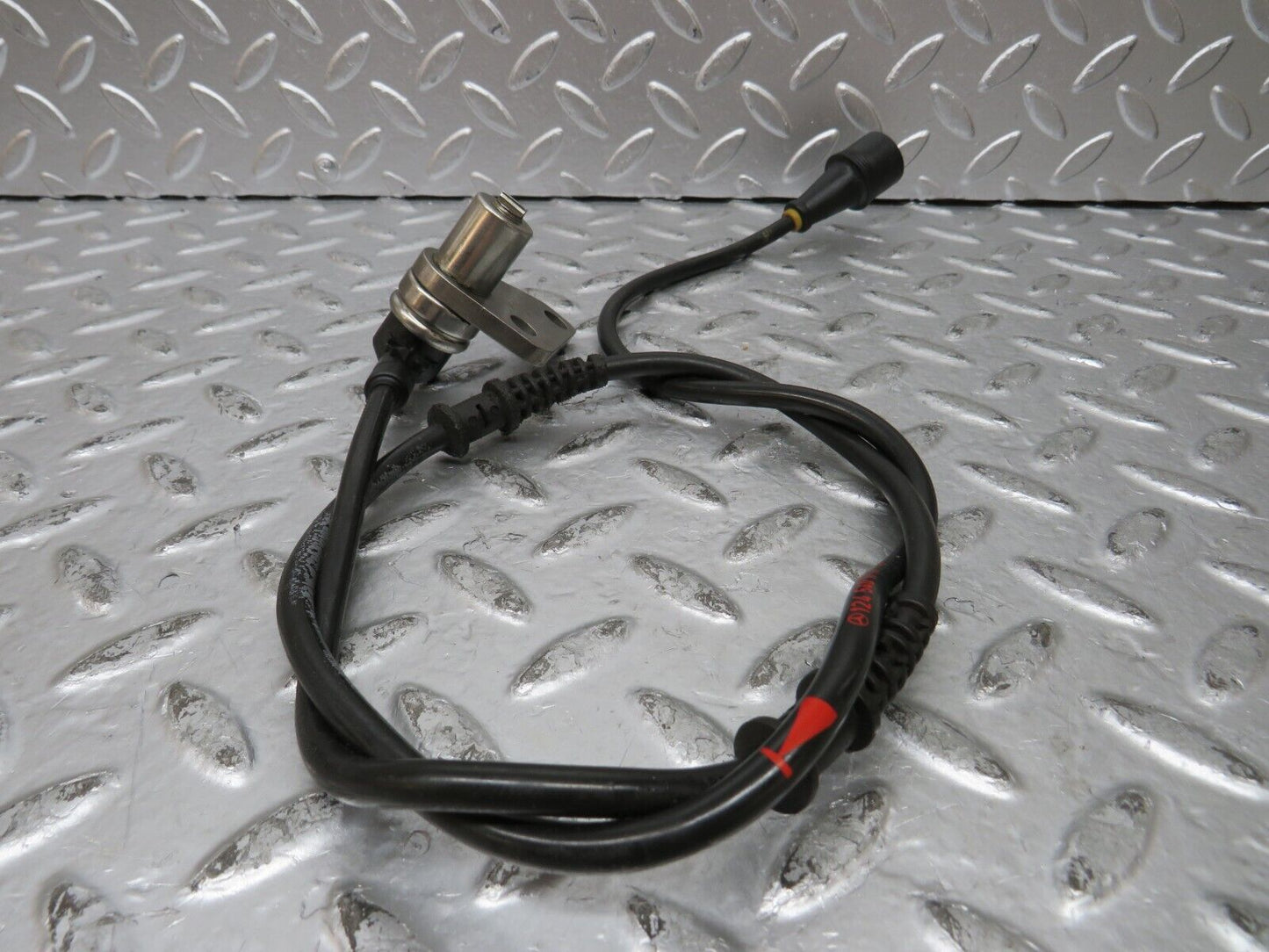 26597 Mercedes-Benz C124 220CE Coupe ABS Sensor Right Side 1245401717