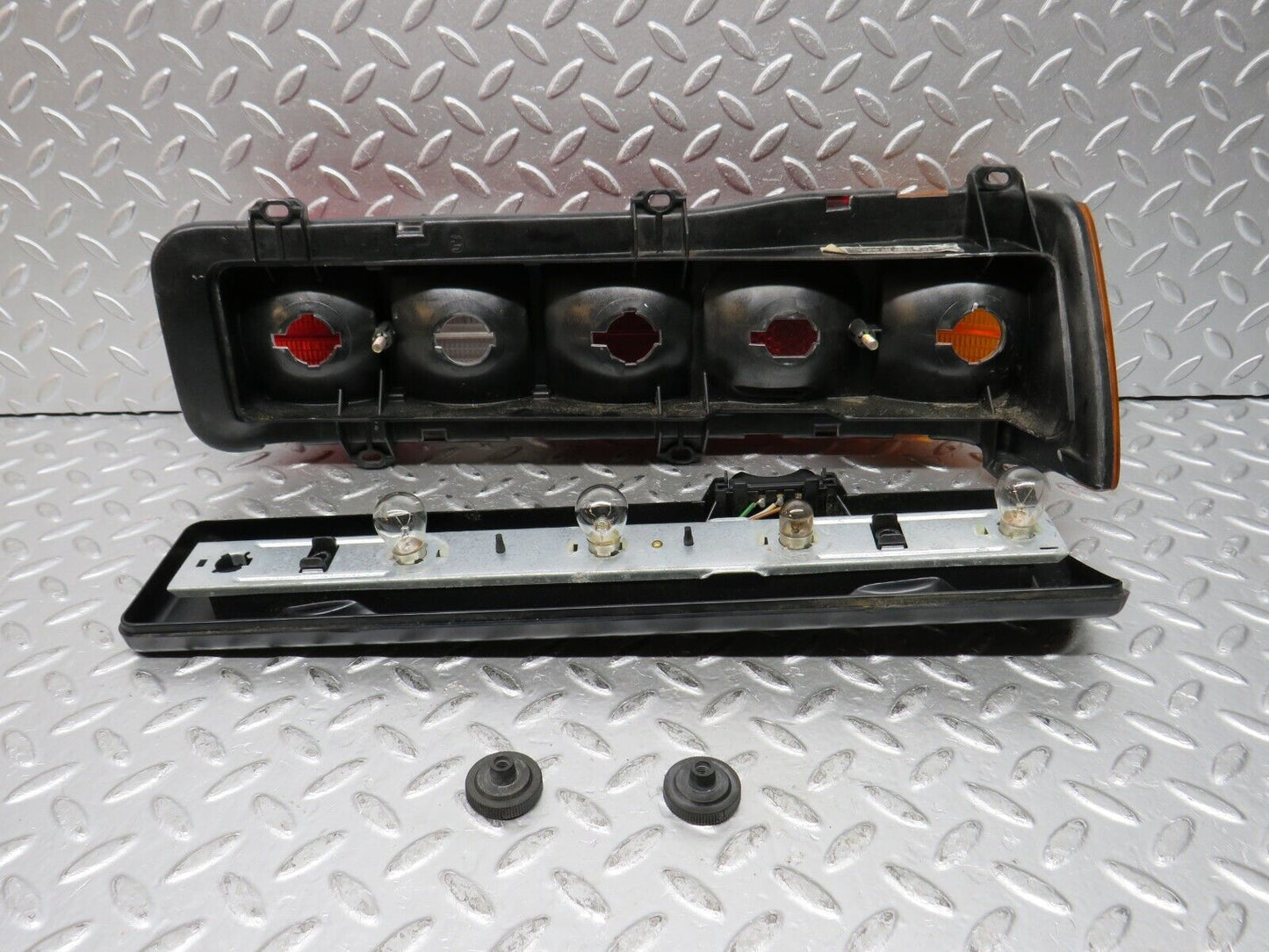 31945 Mercedes-Benz W123 230E Tail Light Left Side 1238205164