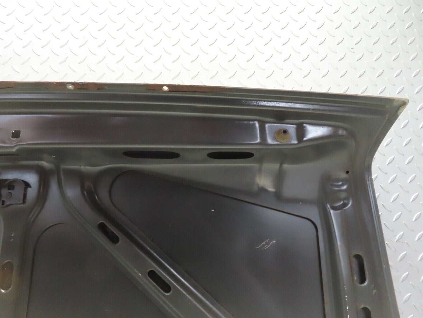 21535 Mercedes-Benz W126 300SE Boot Lid Trunk Door
