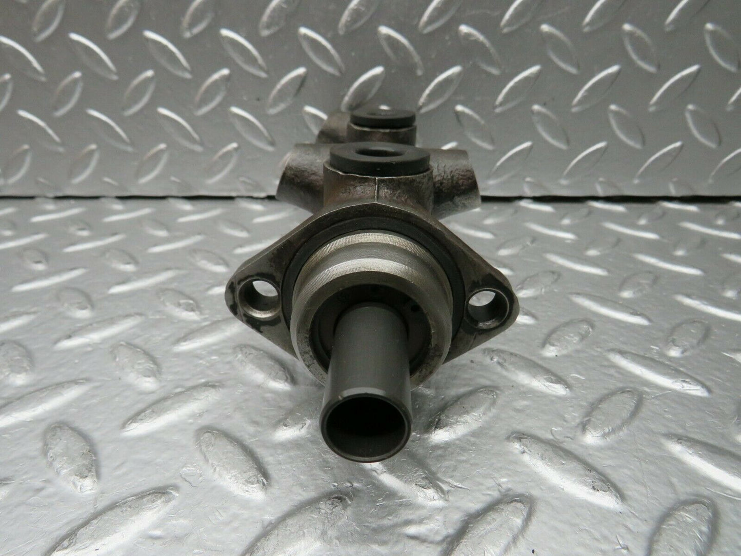 24072 Mercedes-Benz W123 280E Brake Master Cylinder Ate