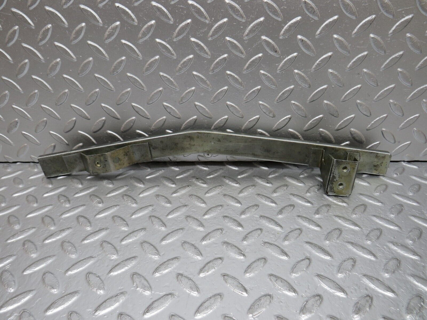 0755 Mercedes-Benz C107 350SLC Coupe Rear Right Window Channel