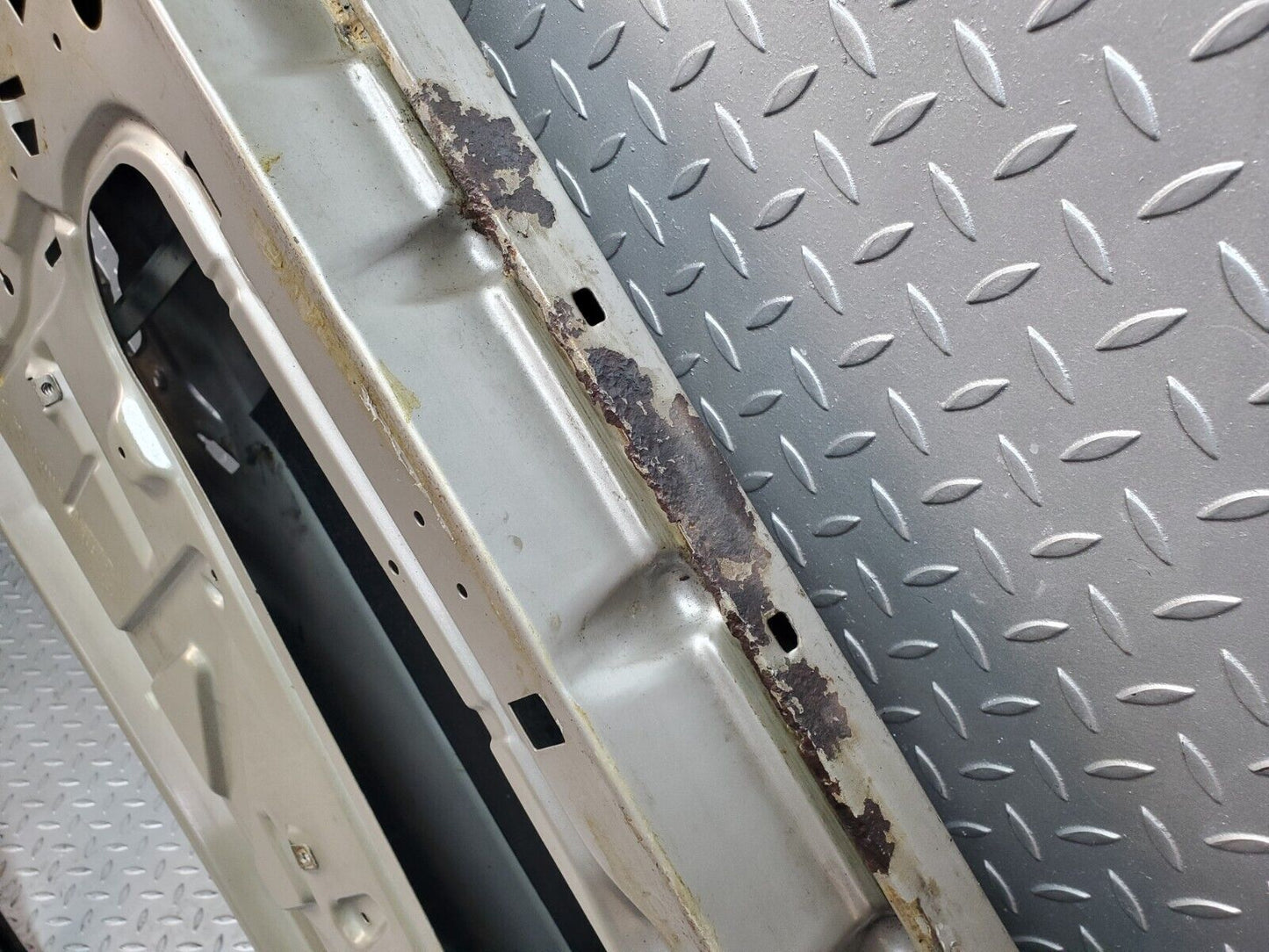 45991 Mercedes-Benz W126 420SE Front Right Door
