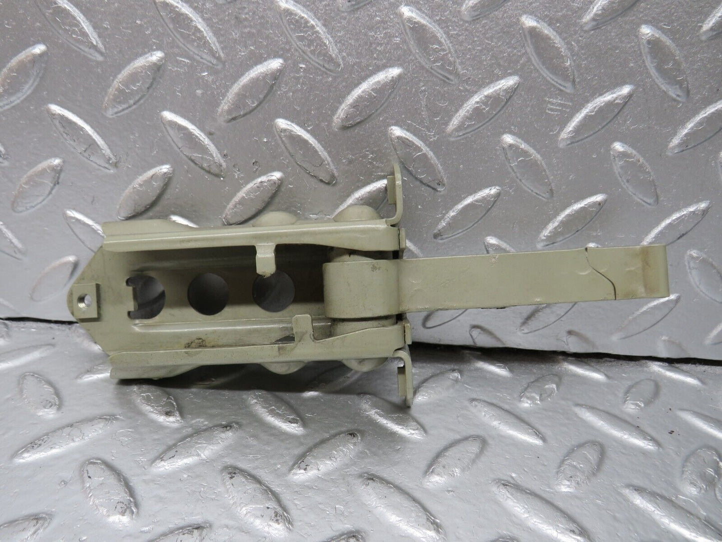 33691 Mercedes-Benz W201 190E 2.0L Door Safety Check Strap