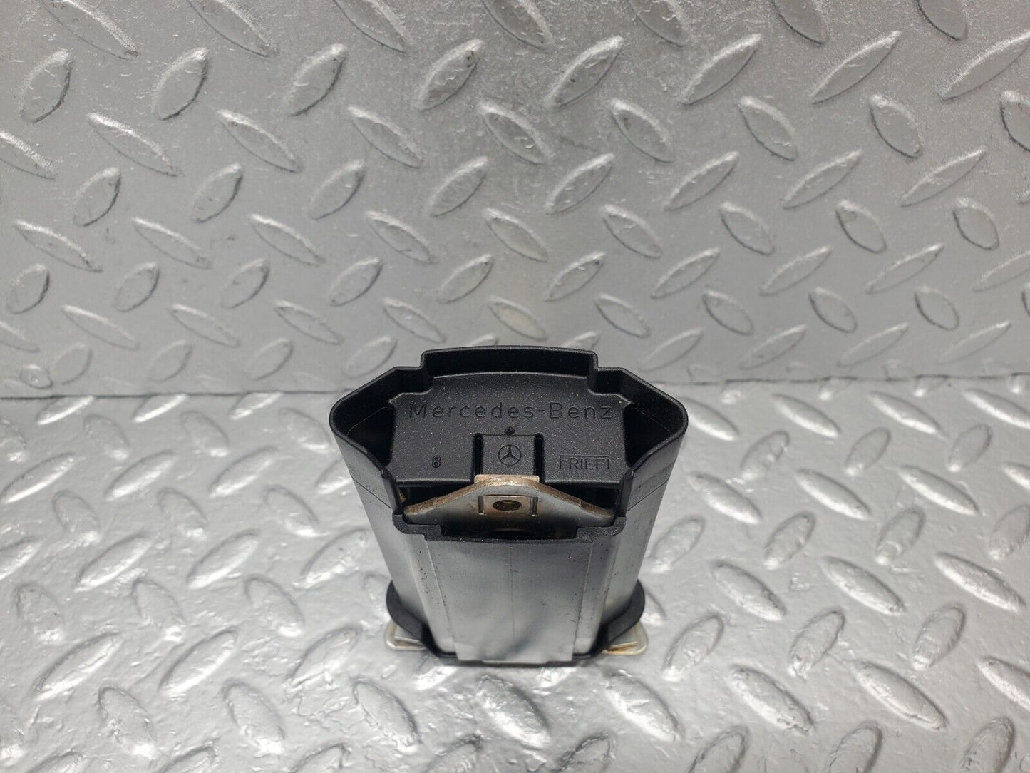 46139 Mercedes-Benz W124 Rear Right Door Safety Check Strap
