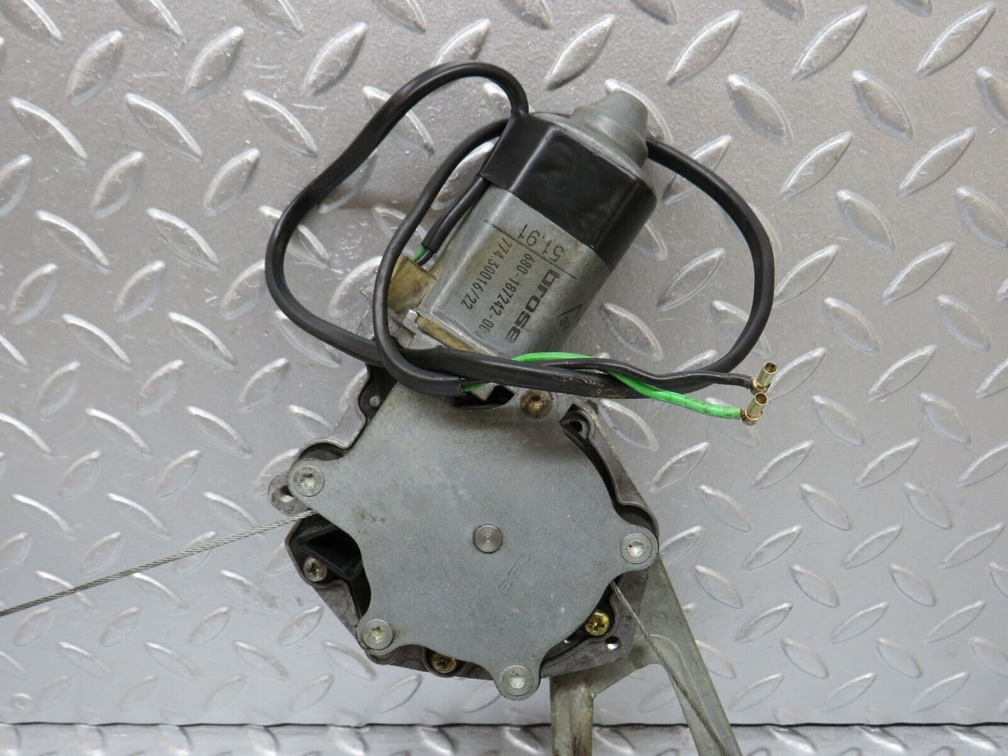 34172 Mercedes-Benz W124 260E Rear Right Power Window Regulator With Motor 774.30016/22