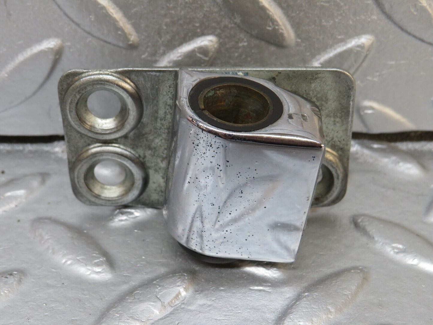 40287 Mercedes-Benz W110 230 Door Lock Latch Left Side