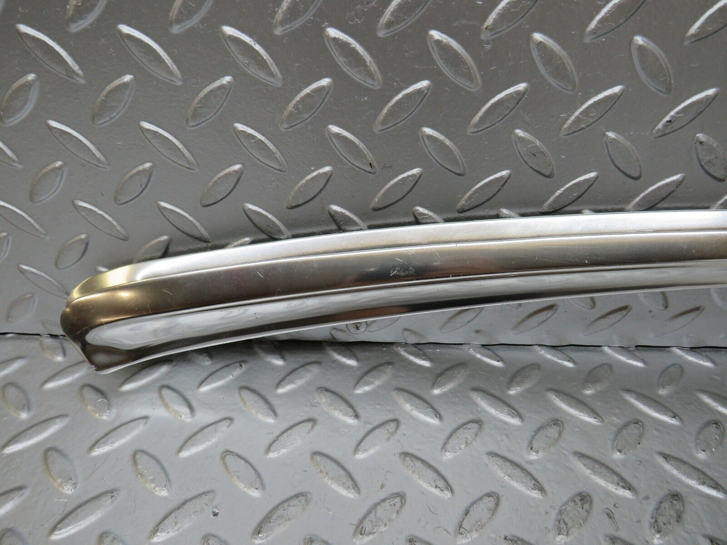 26039 Mercedes-Benz W116 450SE C Pillar Chrome Moulding Trim Right Side