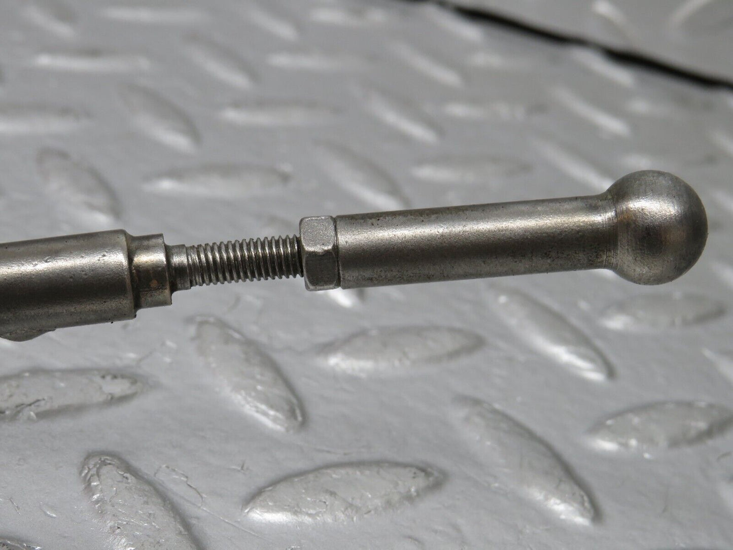 32809 Mercedes-Benz C107 R107 350 V8 Gearbox Linkage